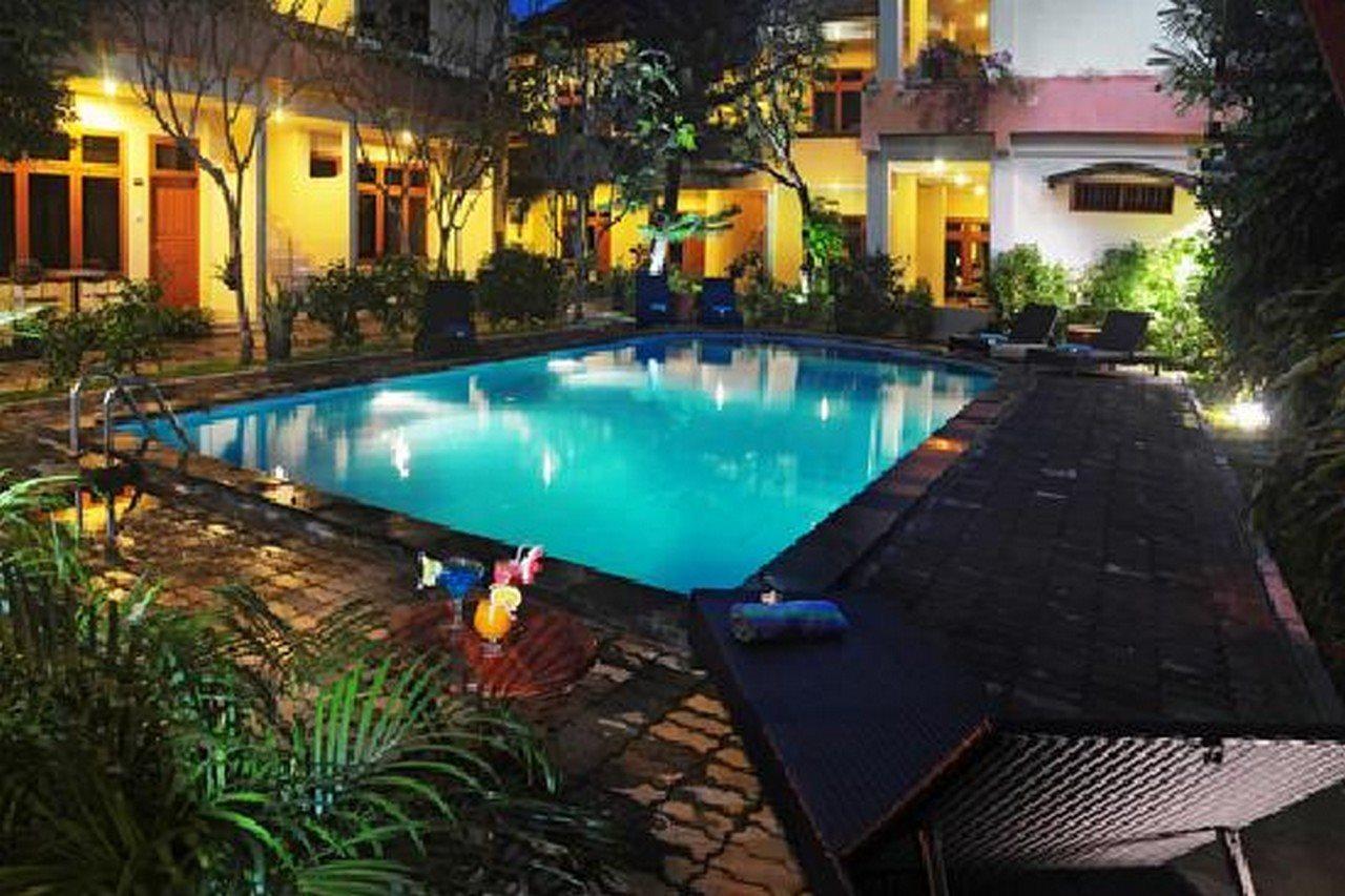 Febri'S Hotel & Spa Kuta Lombok Eksteriør billede