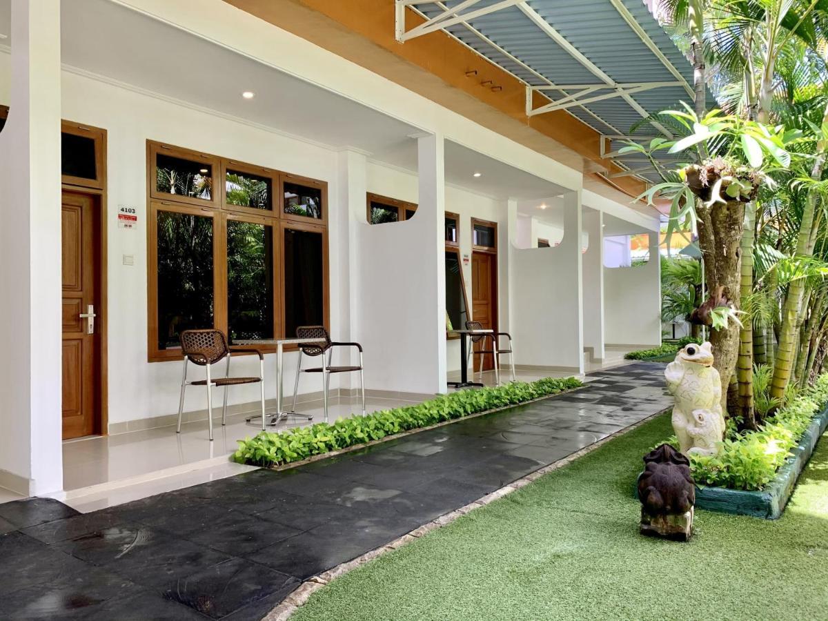 Febri'S Hotel & Spa Kuta Lombok Eksteriør billede