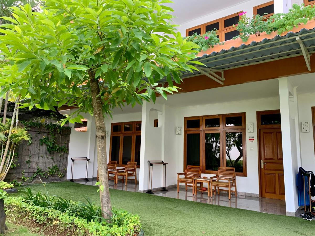 Febri'S Hotel & Spa Kuta Lombok Eksteriør billede