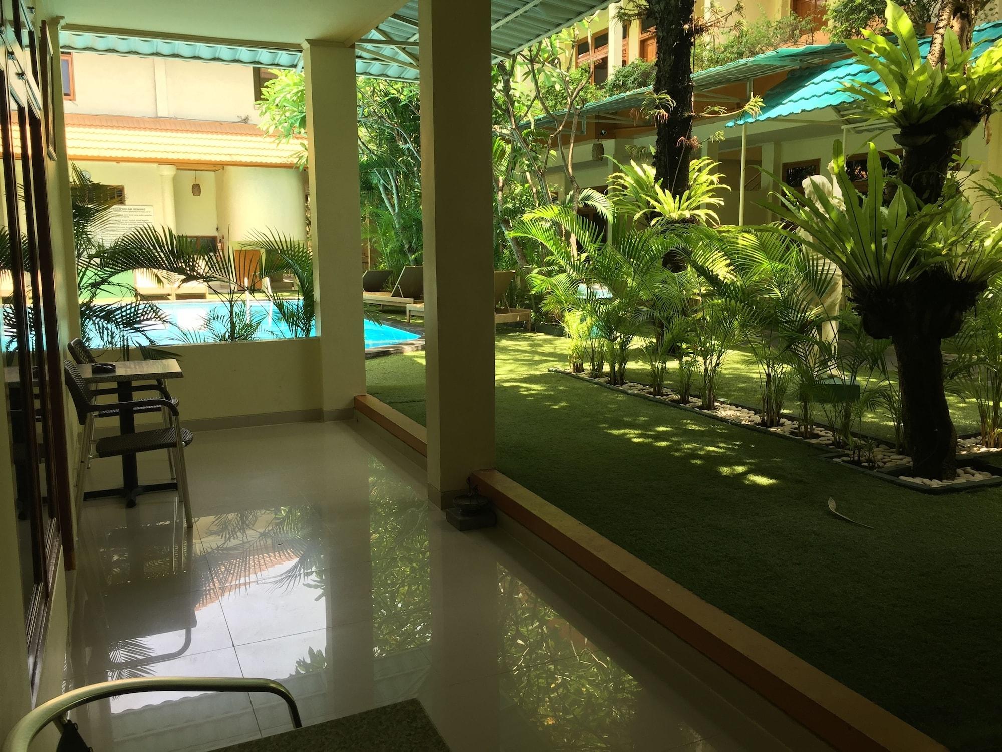 Febri'S Hotel & Spa Kuta Lombok Eksteriør billede